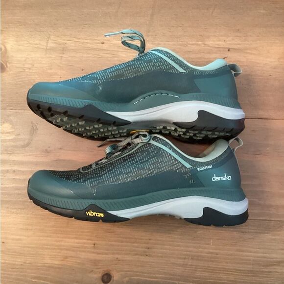 DANSKO VIBRAM GREEN VERDE MAKAYLA SNEAKER SHOE 38 WOMENS 7.5 - 8 WATERPROOF MESH - Picture 5 of 8